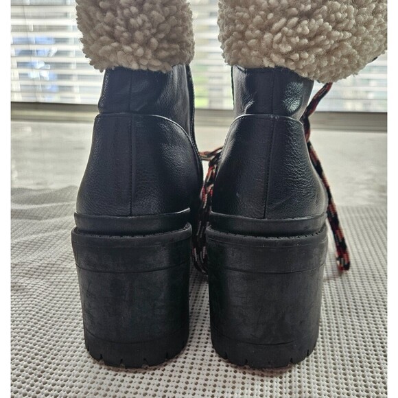 Women's Platform Black Leather Faux Fur Ankle Top Boots Size 11 - Picture 4 of 5